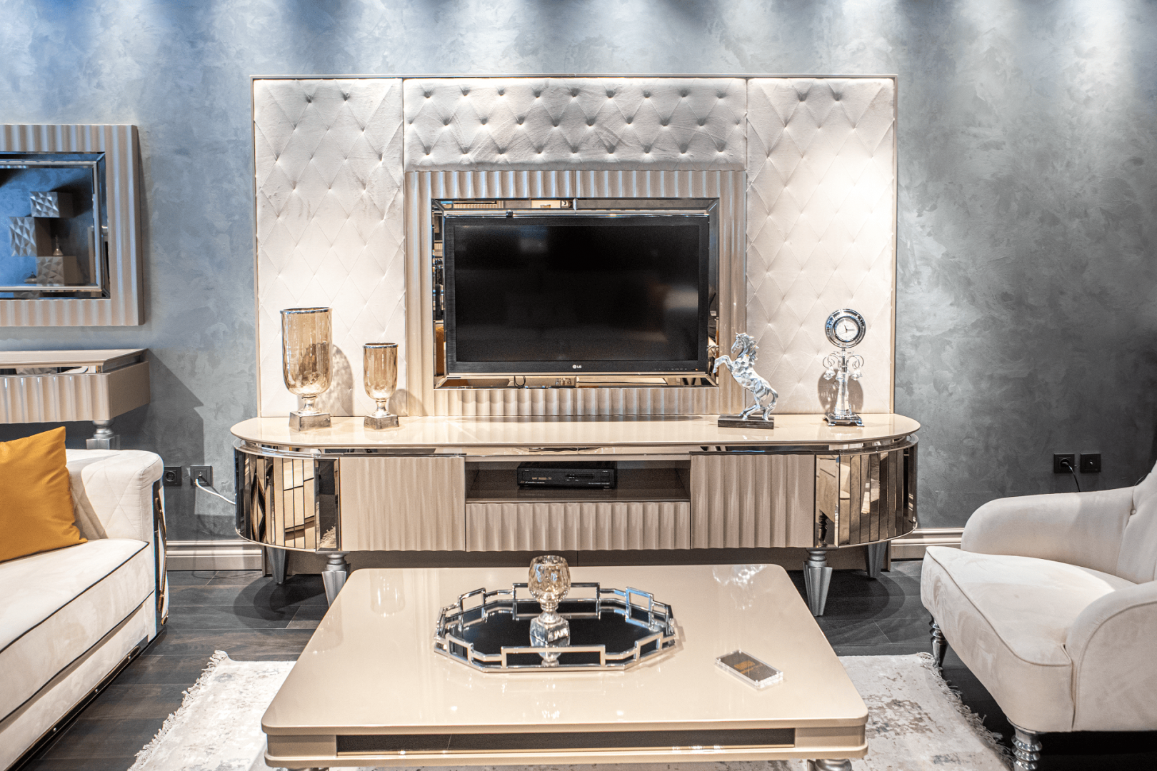 Elano Luxury Furniture - Masko - Modoko